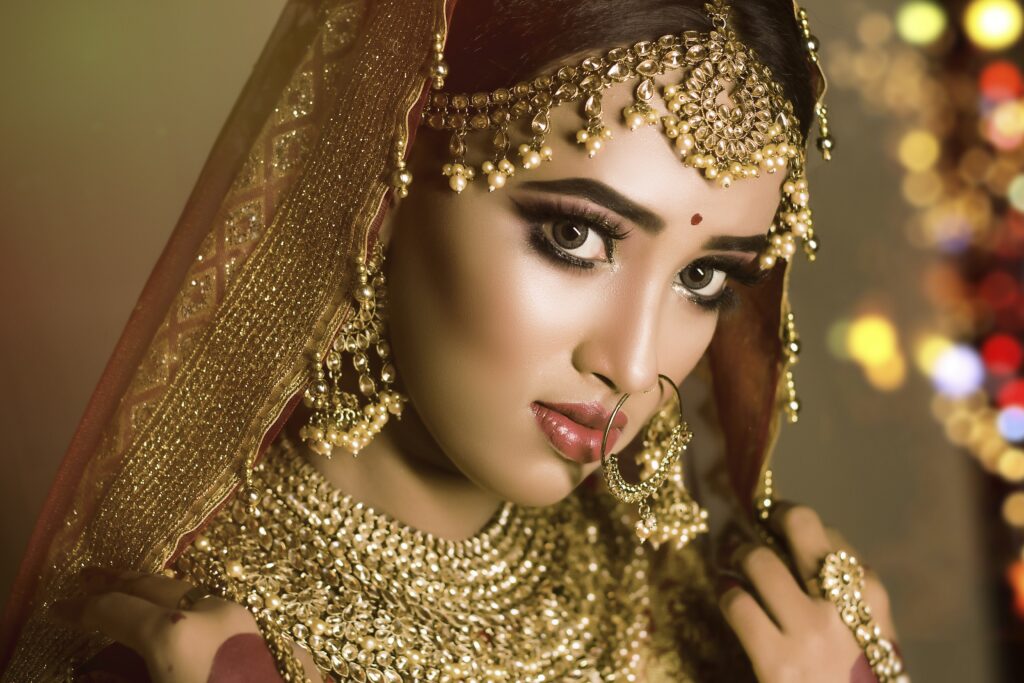 5 Best Outfits for Wedding Functions (Complete Guide)